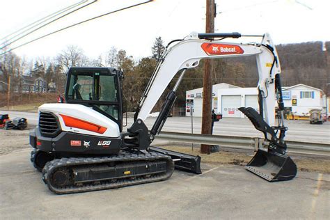 E88 Compact Excavator 